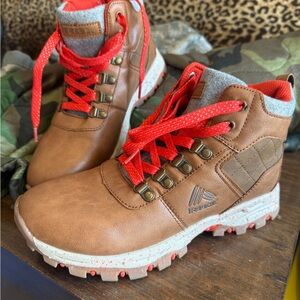 Womens RBX Hiking Boots Size 8.5